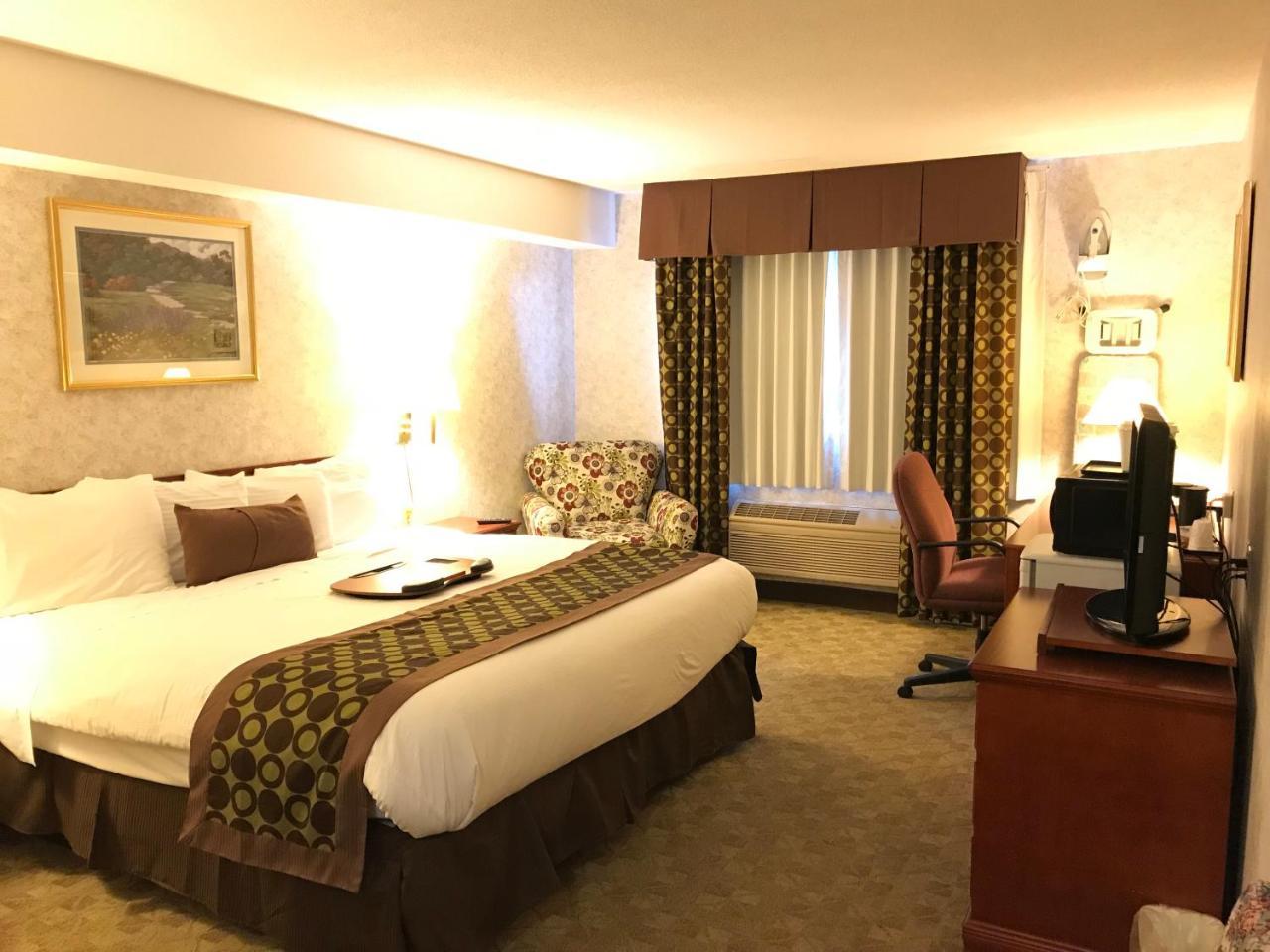 Lexington Inn & Suites-ווינדזור מראה חיצוני תמונה